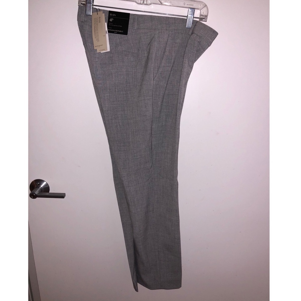 *BRAND NEW*Banana Republic *Mid rise -Slim fit
